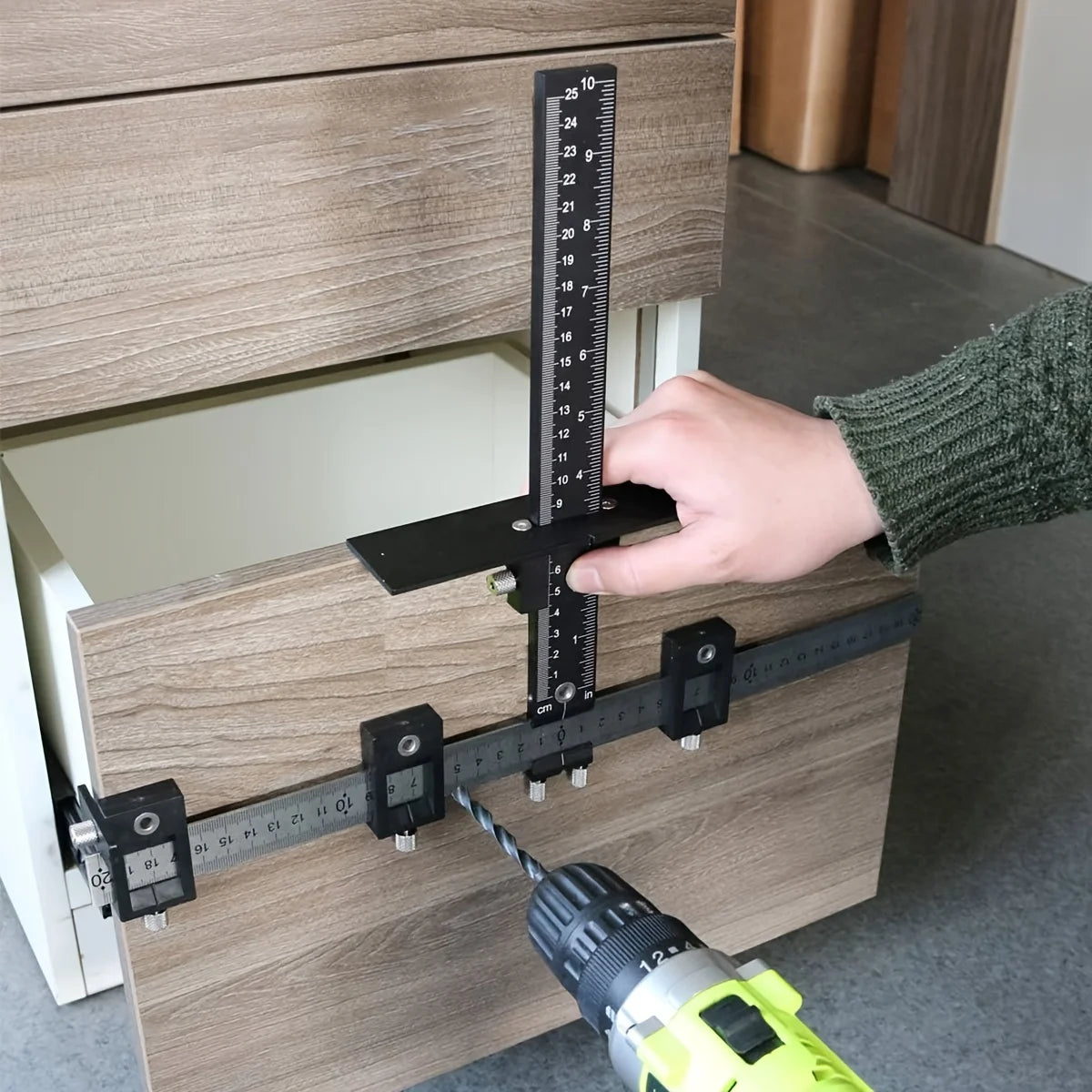Cabinet Hardware Installation Jig