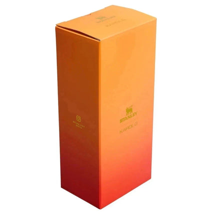 The Stanley 1913 x KAROL G 40oz Quencher H2.O FlowState Tumbler Limited Edition